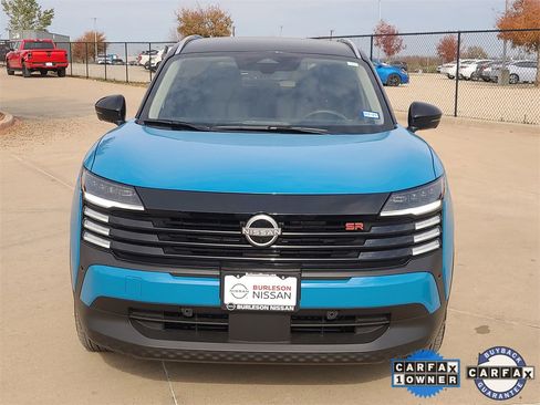 Certified 2025 Nissan Kicks SR w/ Interior Electronics Package image 5