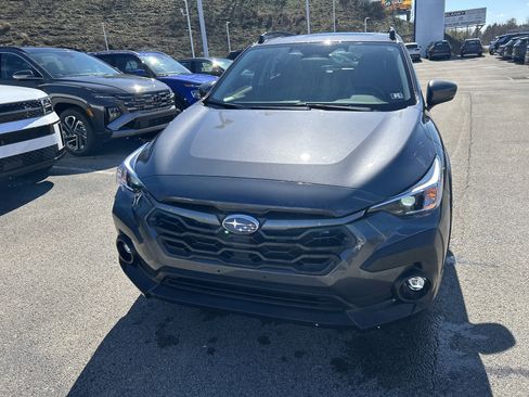 Used 2025 Subaru Crosstrek 2.0i Premium image 29