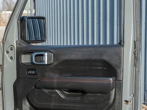 Used 2021 Jeep Gladiator Rubicon image 46