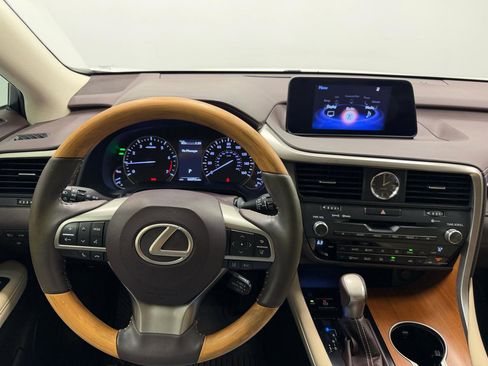 Used 2018 Lexus RX 350 FWD w/ Premium Package image 18