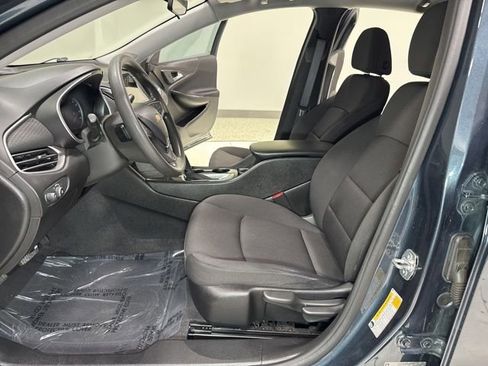 Used 2020 Chevrolet Malibu LS FWD image 10