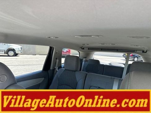 Used 2017 Chevrolet Traverse LS AWD/4WD image 26