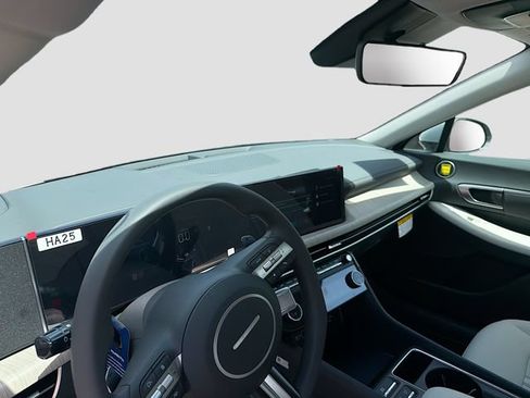 New 2026 Hyundai Sonata Blue FWD image 9