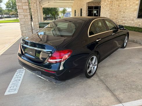 Used 2017 Mercedes-Benz E 300 image 7
