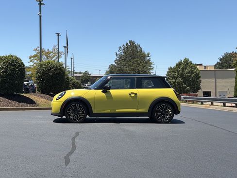 New 2026 MINI Cooper S FWD image 14
