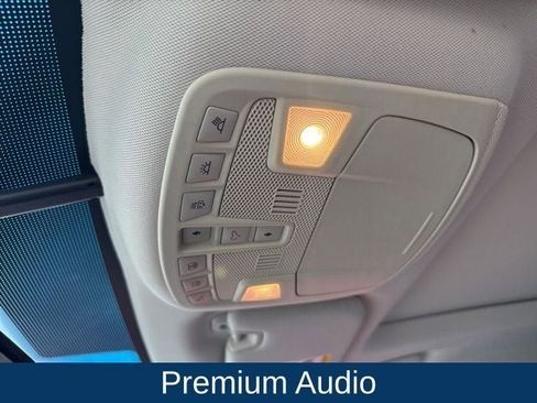 Used 2015 Ford Edge Titanium image 21