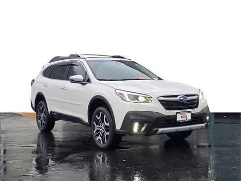 Certified 2022 Subaru Outback Touring XT image 1