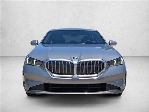 Used 2026 BMW 540i xDrive AWD/4WD image 2