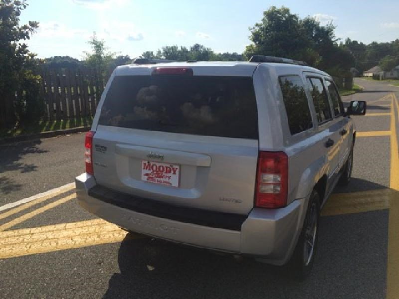 Used 2008 Jeep Patriot Limited AWD/4WD image 6