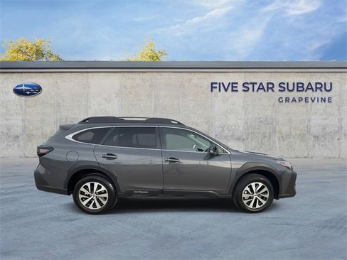 Certified 2025 Subaru Outback Premium image 9