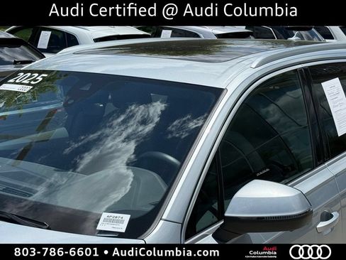 Certified 2025 Audi Q7 2.0T Premium AWD/4WD image 10