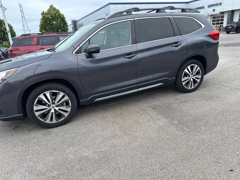 Used 2020 Subaru Ascent Limited w/ Technology Package AWD/4WD image 7