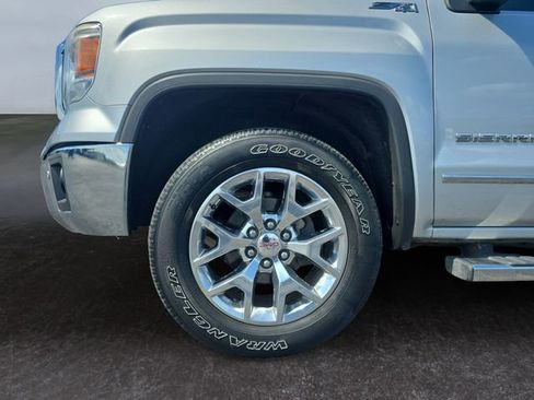 Used 2015 GMC Sierra 1500 SLT w/ SLT Crew Cab Value Package AWD/4WD image 14