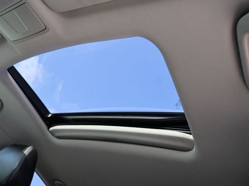 Used 2019 Acura MDX FWD image 18