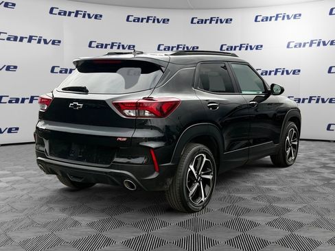 Used 2023 Chevrolet TrailBlazer RS w/ Sun and Liftgate Package image 6