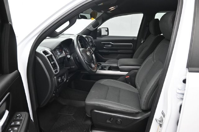 Used 2022 RAM 1500 Big Horn AWD/4WD image 9