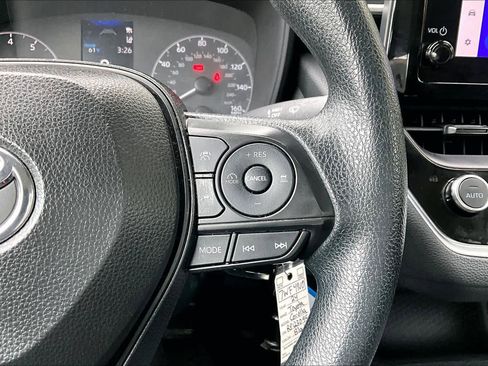 Used 2024 Toyota Corolla LE FWD image 25