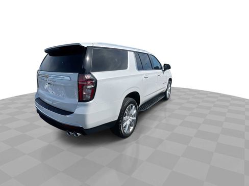 Certified 2023 Chevrolet Suburban High Country image 8