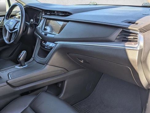 Used 2018 Cadillac XT5 Premium Luxury image 23