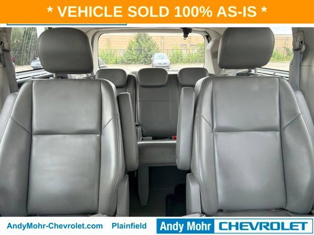 Used 2010 Volkswagen Routan SE FWD image 29