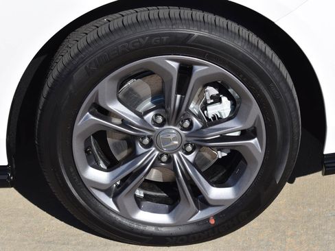 New 2025 Honda Accord EX-L image 12