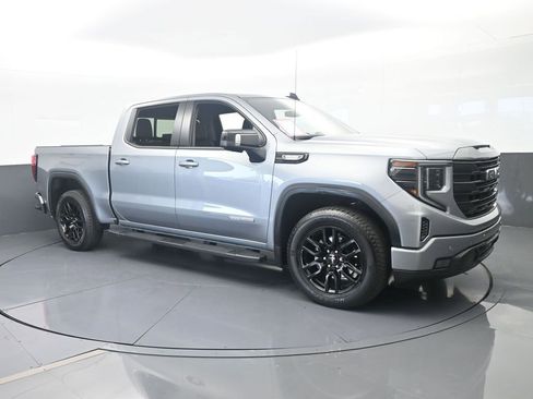 Used 2024 GMC Sierra 1500 Elevation w/ Elevation Premium Package RWD image 8