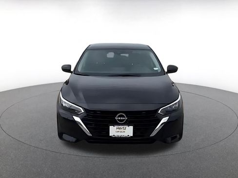 Used 2025 Nissan Sentra SV FWD image 11