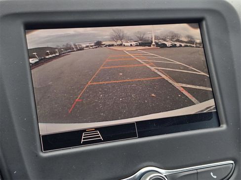 Used 2023 Chevrolet Equinox LS image 21