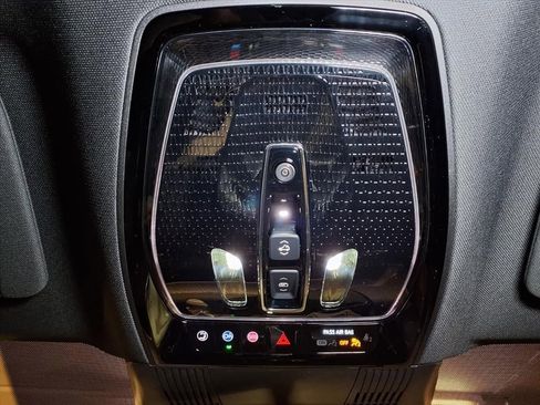 New 2026 Cadillac Vistiq Sport AWD/4WD image 19