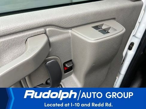 Used 2017 Chevrolet Express 2500 image 11