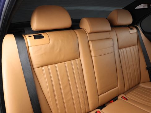 Used 2002 BMW M5 image 65