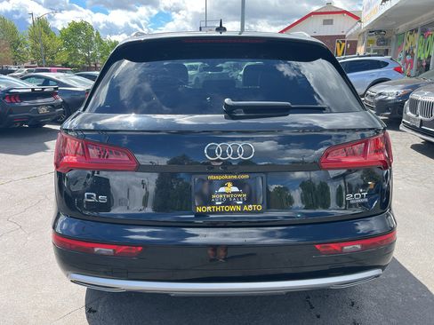 Used 2018 Audi Q5 2.0T Premium Plus w/ Premium Plus Package AWD/4WD image 6