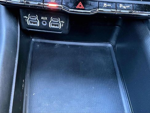 Certified 2024 Dodge Durango GT image 18