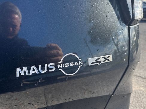 Used 2024 Kia Sportage EX image 8