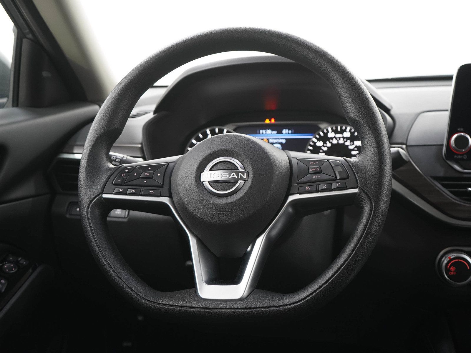 Used 2023 Nissan Altima 2.5 SV AWD/4WD image 15