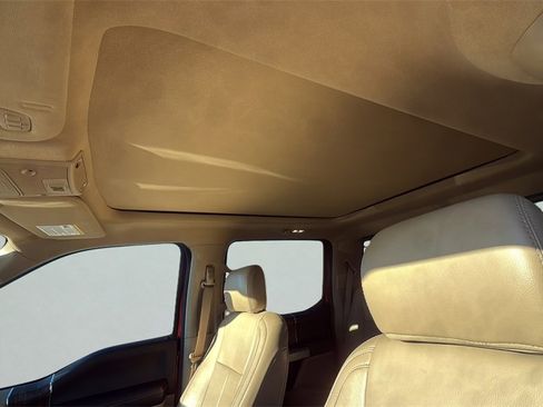 Used 2020 Ford F150 Lariat w/ Equipment Group 502A Luxury image 11