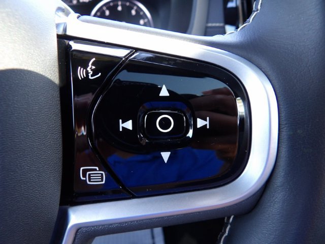 Used 2021 Volvo V60 T6 R-Design w/ Climate Package FWD image 20
