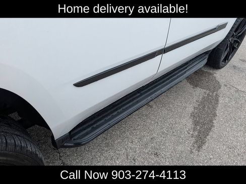 Used 2018 Cadillac Escalade Luxury AWD/4WD image 31