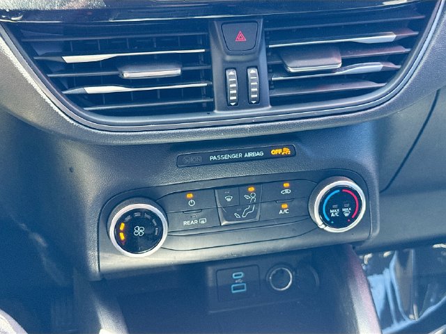 Used 2023 Ford Escape FWD image 15