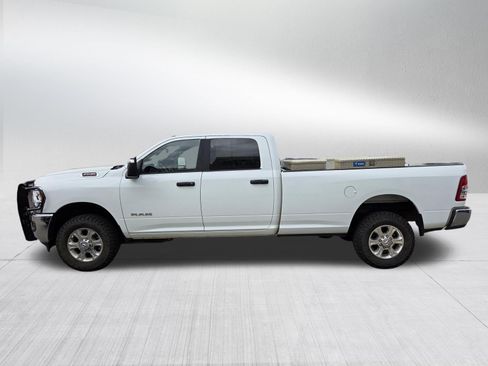 Used 2023 RAM 2500 Big Horn w/ Level 1 Equipment Group AWD/4WD image 4