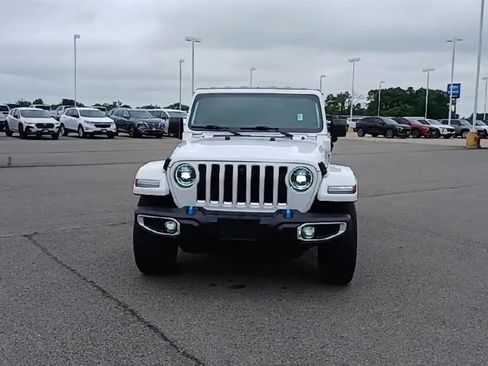 Used 2023 Jeep Wrangler Unlimited Sahara w/ Cold Weather Group AWD/4WD image 3