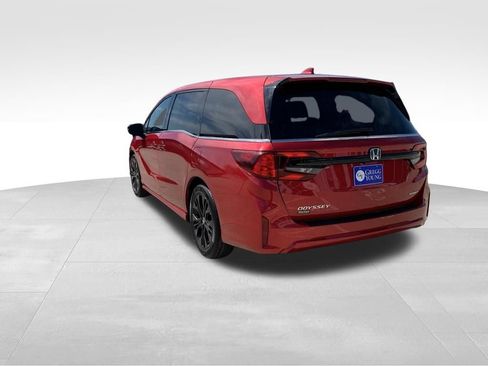 Used 2025 Honda Odyssey Sport-L image 3