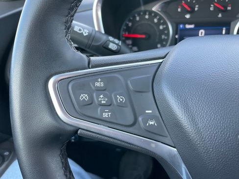 Used 2024 Chevrolet Equinox LT AWD/4WD image 19
