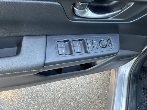Used 2024 Honda CR-V Sport image 15