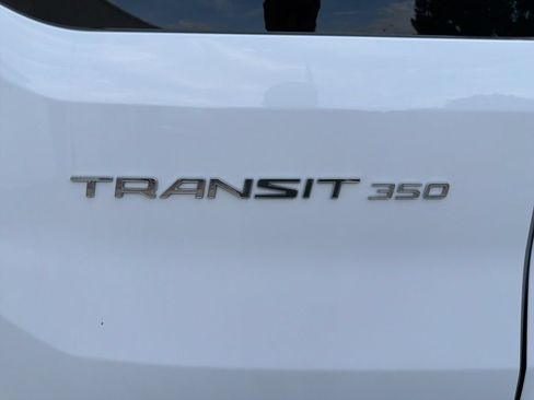 Used 2022 Ford Transit 350 XLT RWD image 14