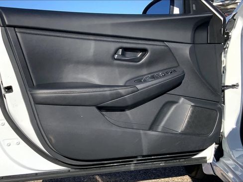 Used 2024 Nissan Sentra S image 21