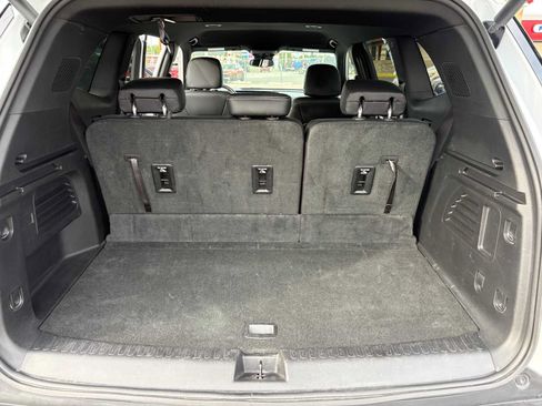 Used 2026 Buick Enclave Preferred AWD/4WD image 5