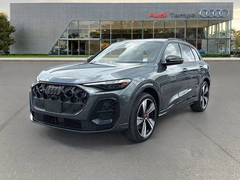 New 2026 Audi SQ5 Premium Plus AWD/4WD image 7