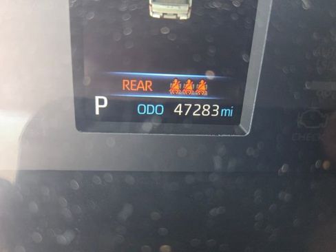 Used 2023 Toyota Tundra SR5 w/ SR5 Convenience Package RWD image 32