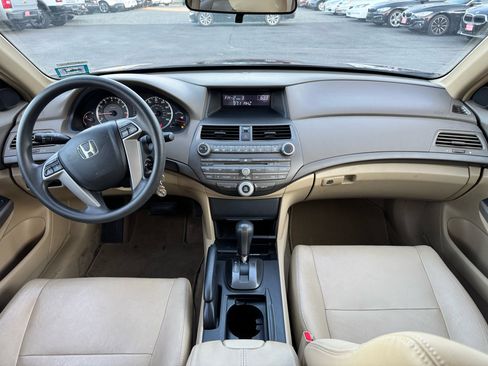 Used 2009 Honda Accord LX-P image 17